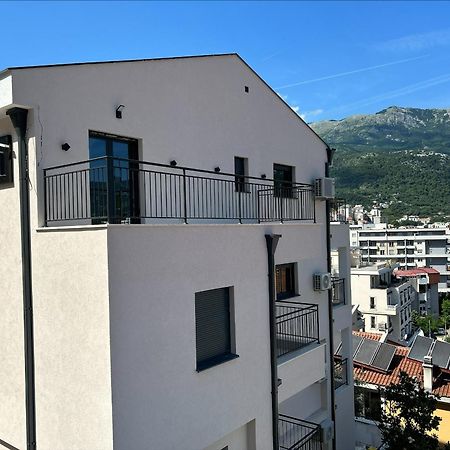 Merlin Prestige Apartments 布德瓦 外观 照片