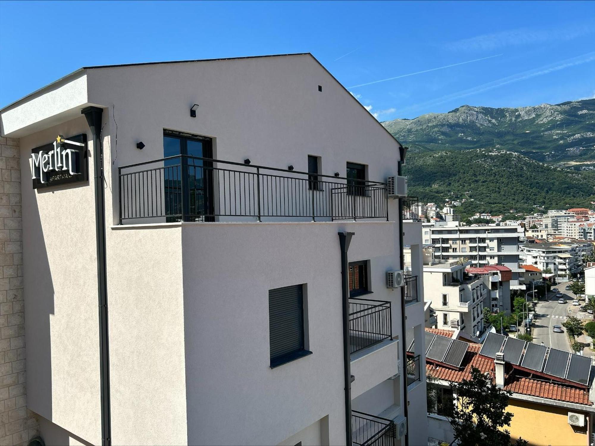 Merlin Prestige Apartments 布德瓦 外观 照片