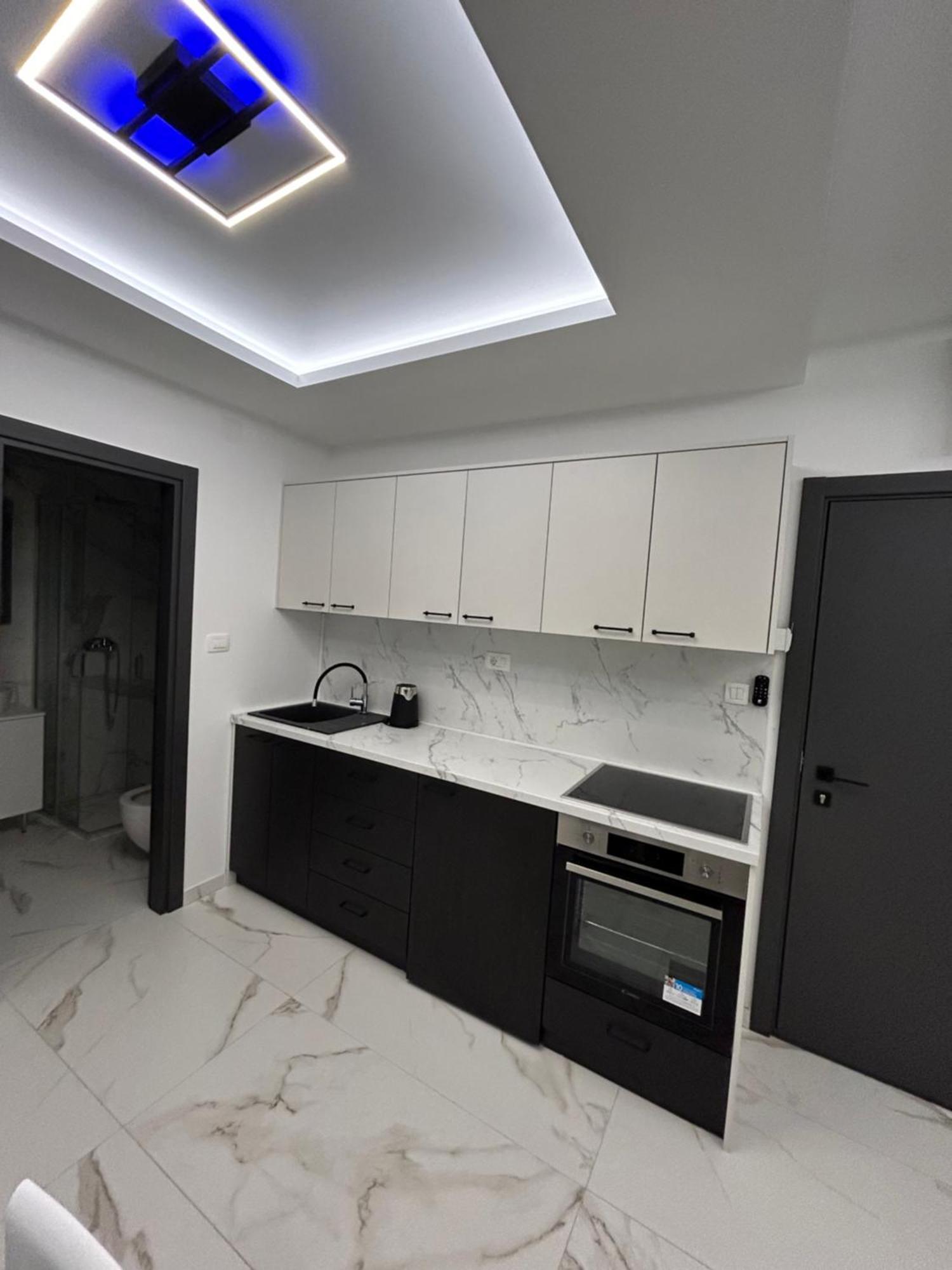 Merlin Prestige Apartments 布德瓦 外观 照片