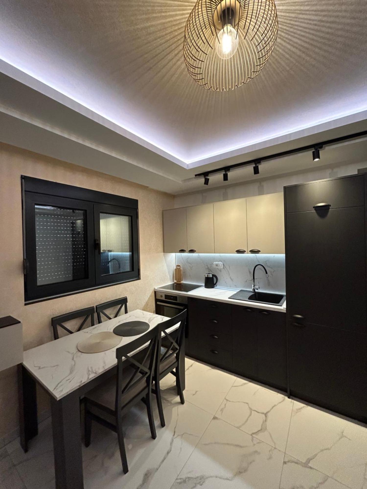 Merlin Prestige Apartments 布德瓦 外观 照片