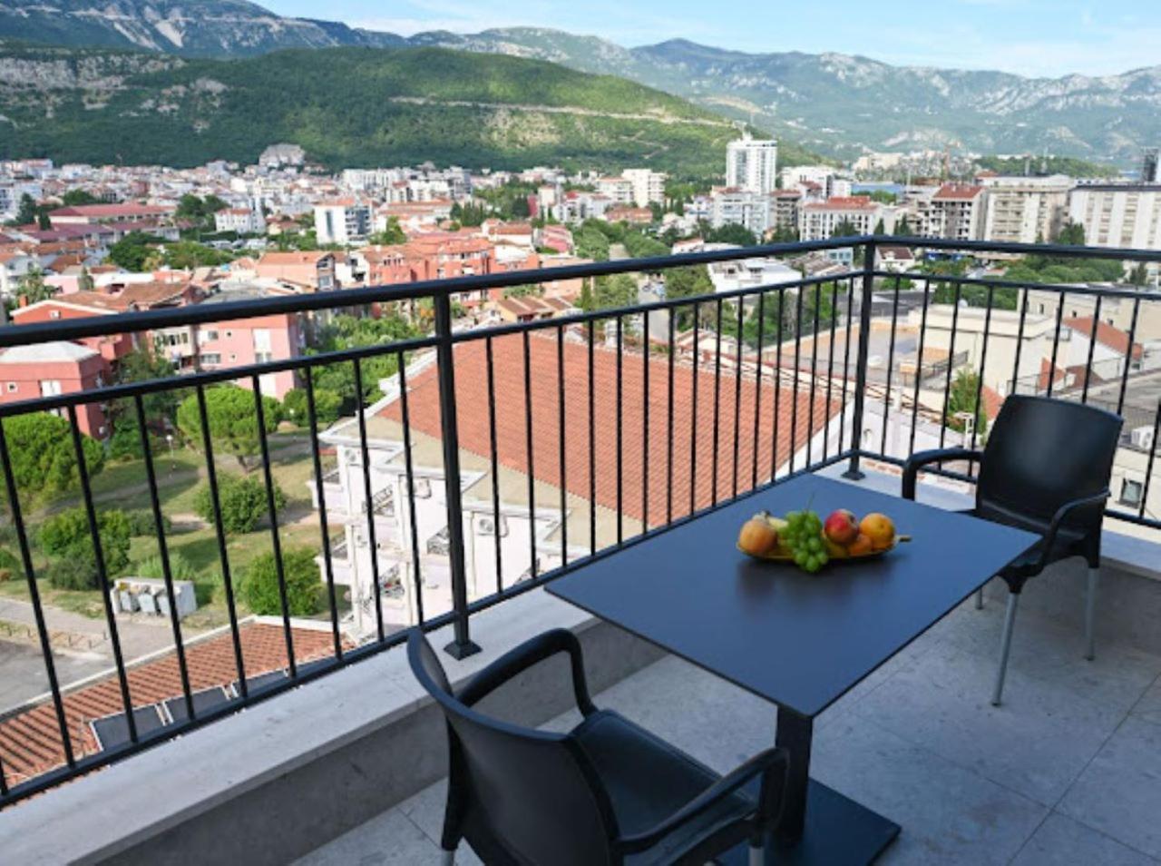 Merlin Prestige Apartments 布德瓦 外观 照片
