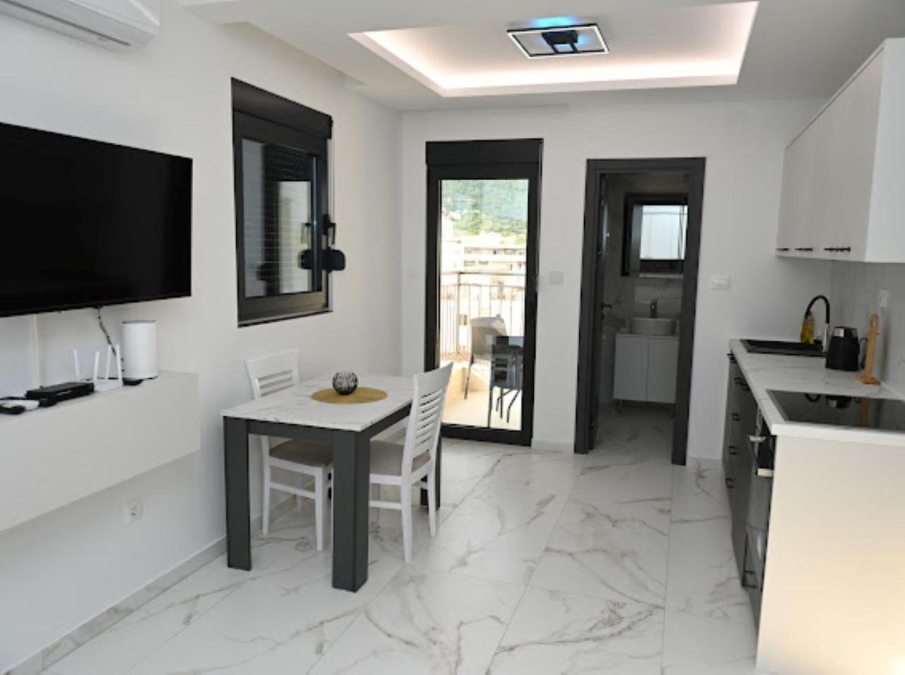 Merlin Prestige Apartments 布德瓦 外观 照片